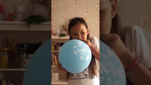 Когда решила вдохнуть гелий первый раз😂😂😂😂😂