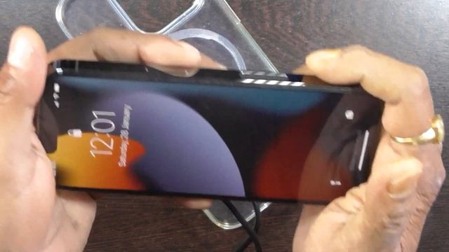 Wireless Charger UNIGEN Magtec100 15W in HINDI смотреть онлайн