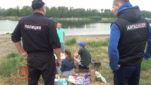 Полиция штрафует красноярцев на пляжах смотреть онлайн