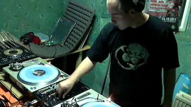 Waterdeep - X-Side, Penza, Watever, MC MIZZA (DNB)6.10.2011 смотреть онлайн
