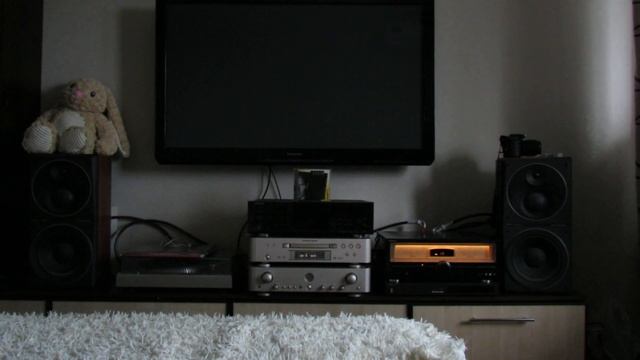 Technics SU-HT1000 + NuForce SC-700 cable смотреть онлайн