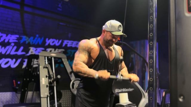 7 Weeks Out - Push Day смотреть онлайн