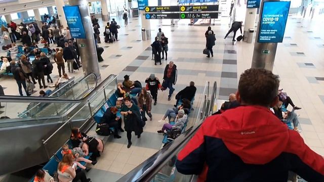 Russia Moscow Domodedovo International Airport S7 Airlines to Chelyabinsk смотреть онлайн