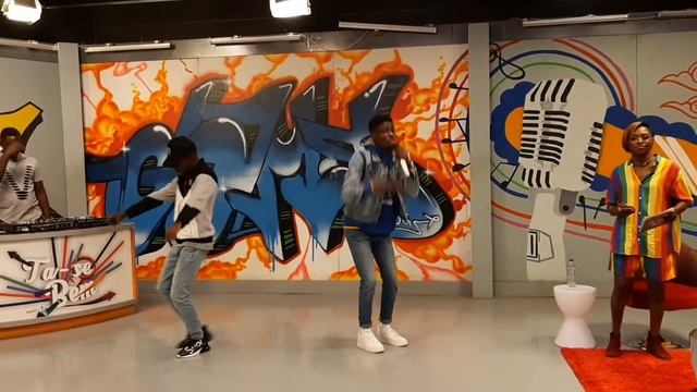 Carlos Candy x Bruno Hucktor - Baby [Performance na Palanca Tv] смотреть онлайн