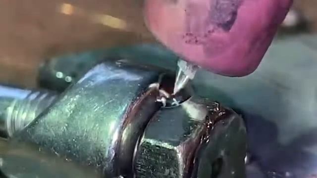 Exquisite welding, breaking the traditional welding industry! смотреть онлайн
