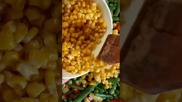 Гавайская смесь #еда #готовка #гарнир #гавайскаясмесь смотреть онлайн