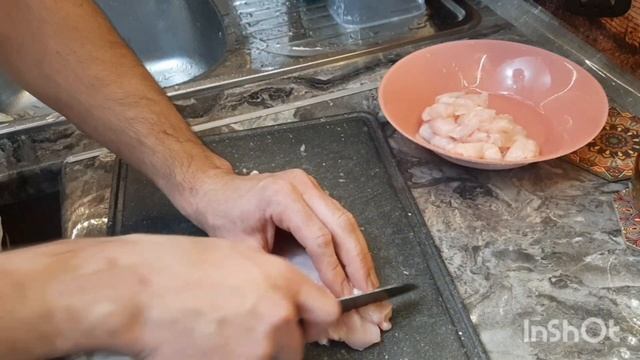СУП С КУРИЦЕЙ, ТОМАТАМИ И МАКАРОНАМИ смотреть онлайн