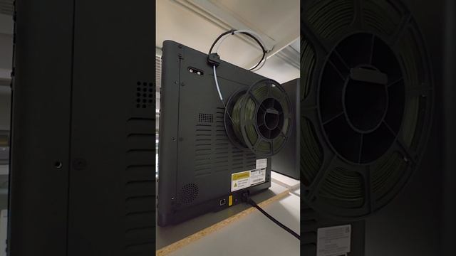 3Д принтеры сняли клип🤖- пока я ел салаты😁 смотреть онлайн