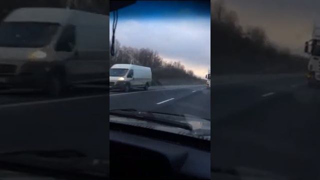 Скания едет задним ходом 80 км/час смотреть онлайн