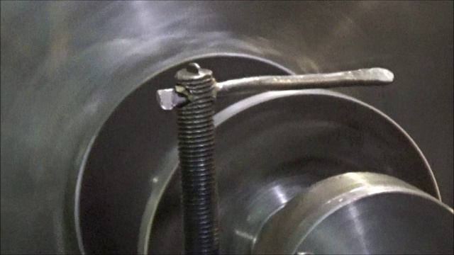 Проверка вала для щепореза.