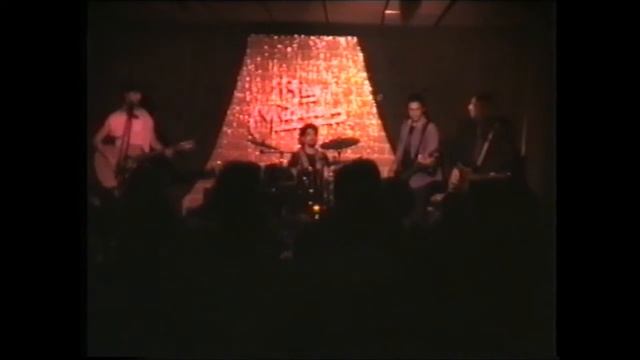 Peter Buck e Flor De Mal in concerto Big Mama Roma 1993 смотреть онлайн