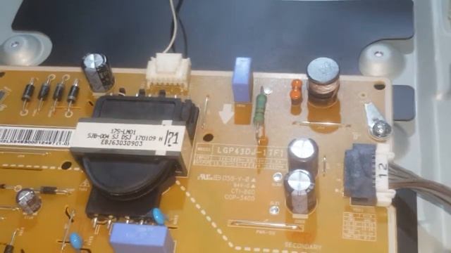 bajar voltaje a tv LED LG смотреть онлайн