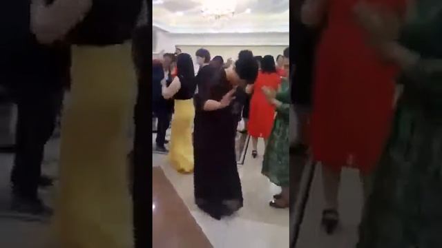 Той үстінде тәтті күндер!