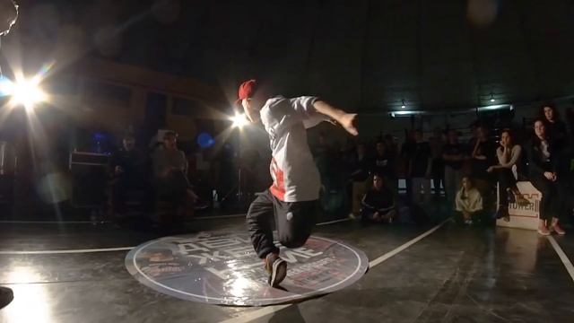 ДВИЖЕНИЕ BATTLE 2020 | HIP HOP | Воробей vs Гематоген (win) смотреть онлайн