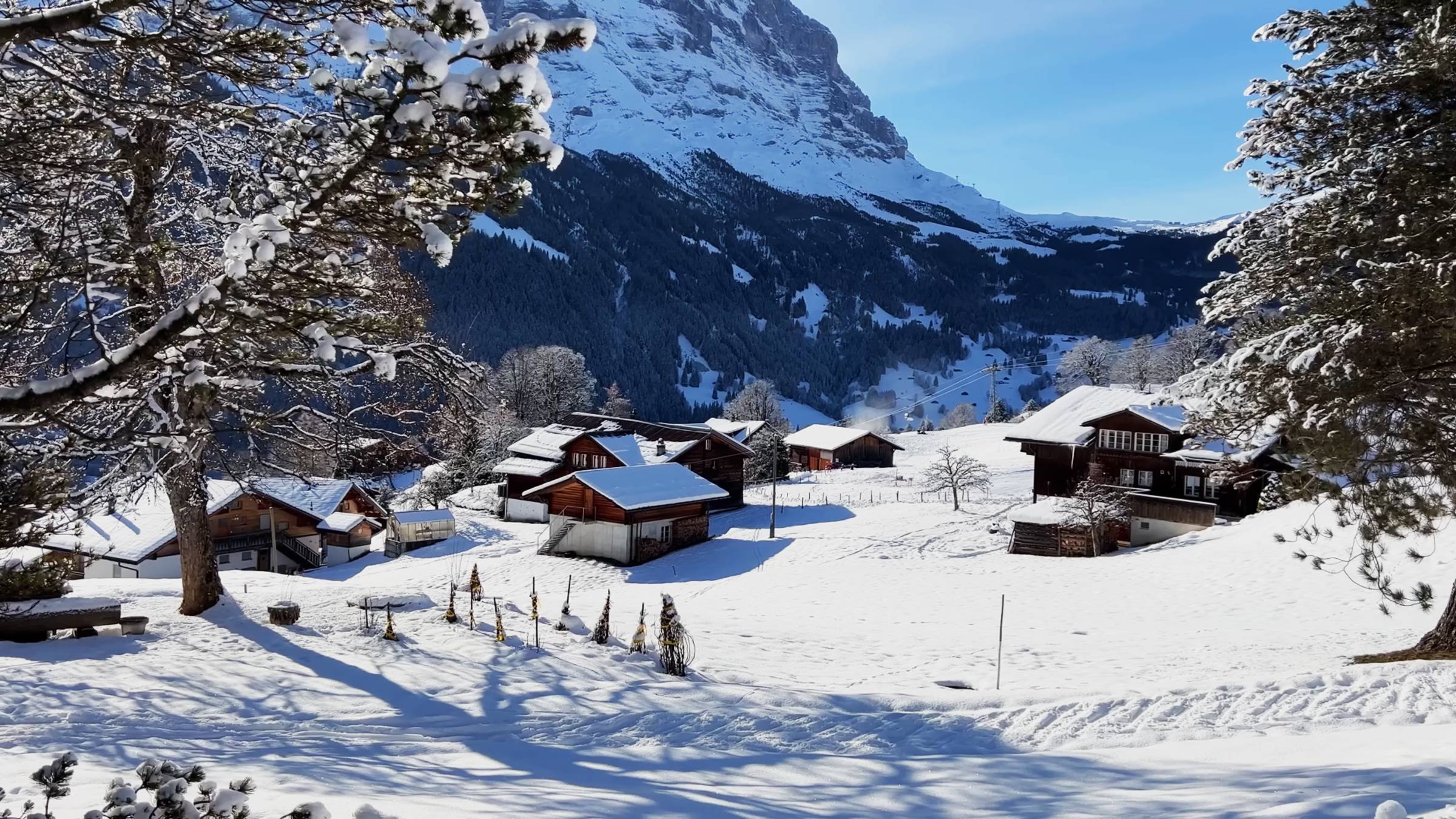 Гриндельвальд, Швейцария, зимняя прогулка по снегу 4K 60 FPS - самые красивые деревни в мире смотреть онлайн