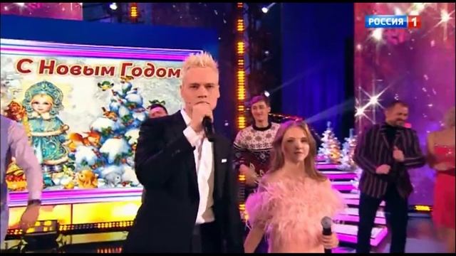 SHAMAN и Варвара Дронова - НОВОГОДНИЕ ИГРУШКИ («Песни от всей души») смотреть онлайн