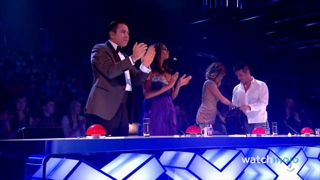 Top 10 Most Humiliating Live TV Moments смотреть онлайн