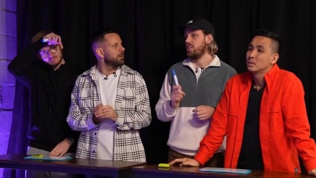 COMBIEN CA COUTE ?! sur une AIRE D'AUTOROUTE !! ( feat @pierrecroce @lucas_studio @fredvanlong ) смотреть онлайн