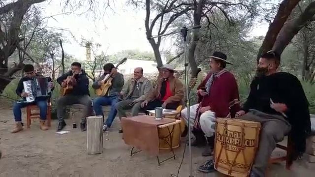 Que lindo es Santa María смотреть онлайн