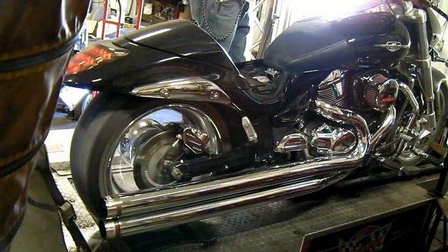 M109R dyno run 118 HP/120 lb/ft смотреть онлайн