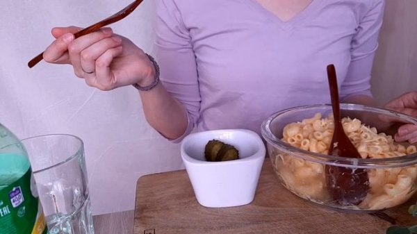 МУКБАНГ Макароны с сыром | MUKBANG Pasta with cheese ASMR