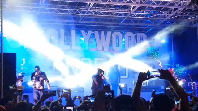 Whatever It Takes - Hollywood Undead Live