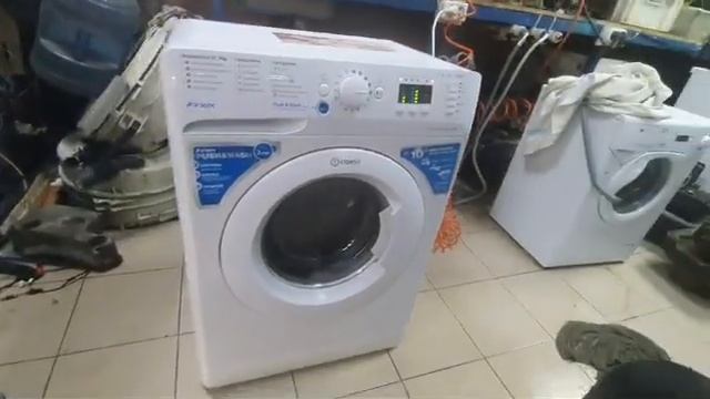 Стиральная машина Indesit Innex 6 кг с гарантией смотреть онлайн