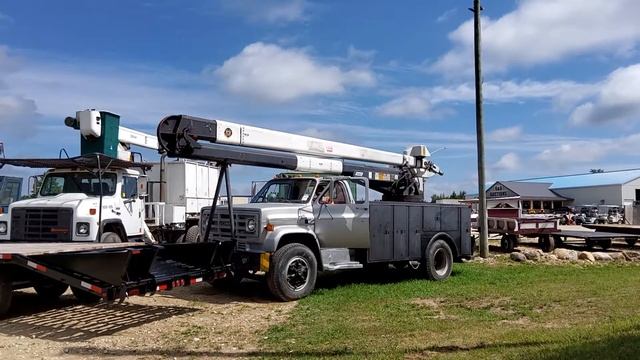 1986 GMC 7000 Bucket Truck.