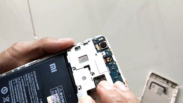 Xiaomi Mi Max 2 Battery Replacement | How to change battery Xiaomi Mi Max 2 смотреть онлайн