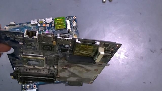 Compaq Laptop Motherboard Intel & AMD What Parts Excange Possible смотреть онлайн