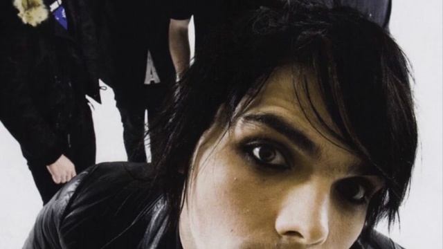 Helena - My Chemical Romance (drumless) смотреть онлайн