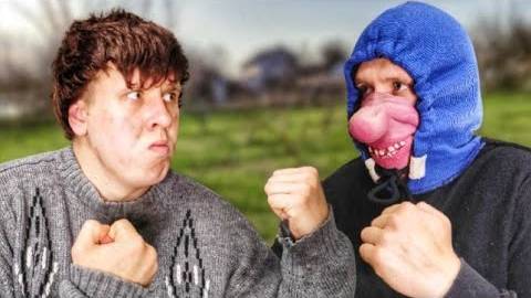 ГОБЛИН ПРОТИВ БОМЖА | Сериал СЕМЬЯ И ИХ СЫНОК - 26 Серия смотреть онлайн