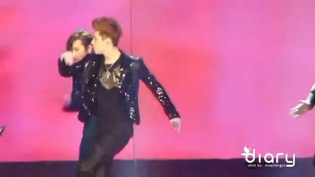 [Fancam-HD]121231 Jiangsu TV New year Eve Concert - Perfection (Sungmin Focus) смотреть онлайн