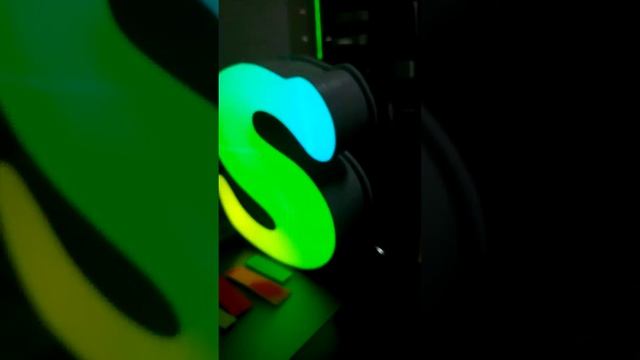 Объёмные светящиеся буквы смотреть онлайн