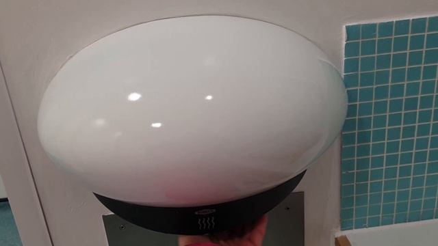 Mercury shopping centre Roca round sink and bobrick hand dryer смотреть онлайн