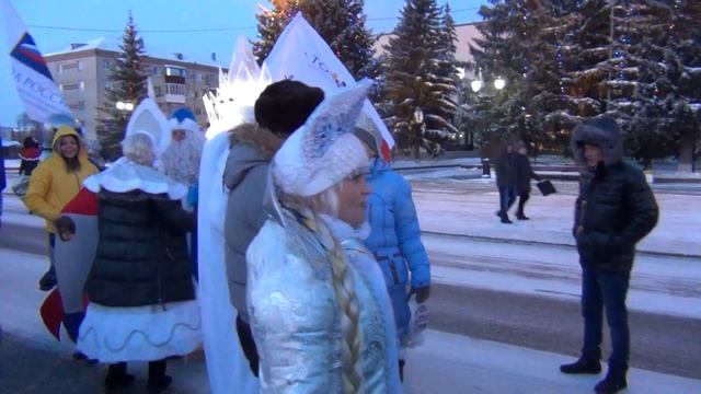 Ялуторовск. Построение, дело за оркестром. Мороз под 30 смотреть онлайн