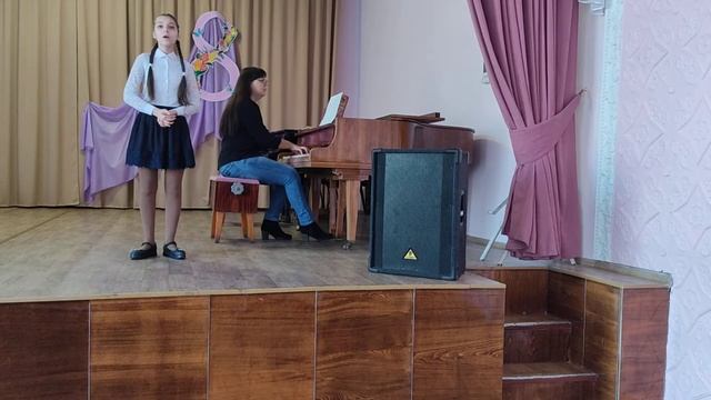муз. П. Лодыженского, сл. неизвестного автора "Пронеслись мимолётные грёзы" исполняет Мария Отришко смотреть онлайн