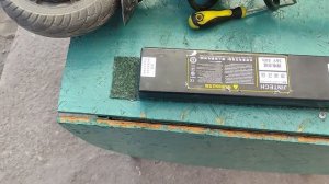 Устранение дребезга АКБ в деке KUGOO S3