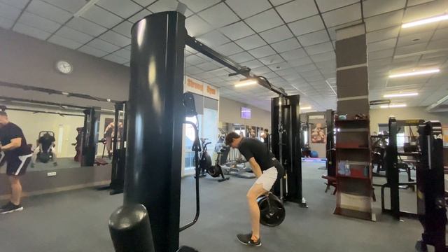 Пробую подтянуться с +70 килограмм | Тренирую щипок без лазания смотреть онлайн