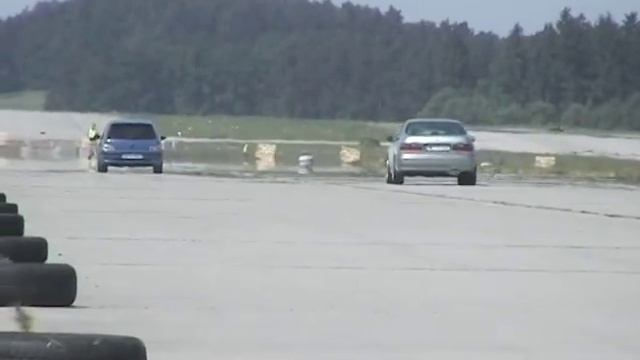 Peugeot 106? vs Honda Accord 5G vs Honda CRX - Blatná 2008 смотреть онлайн