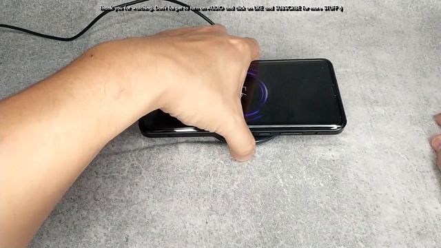 Xiaomi Mi Wireless Charging Pad WPC01ZM смотреть онлайн