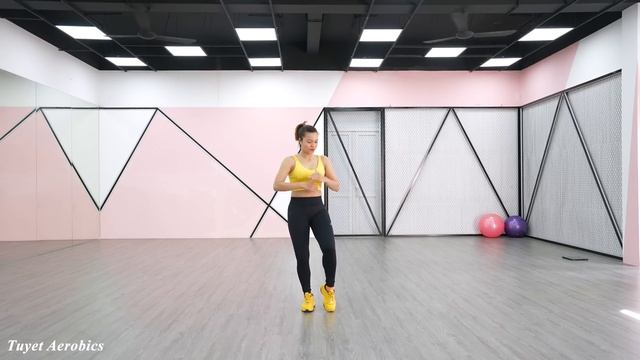 Tuyet Aerobics 221231