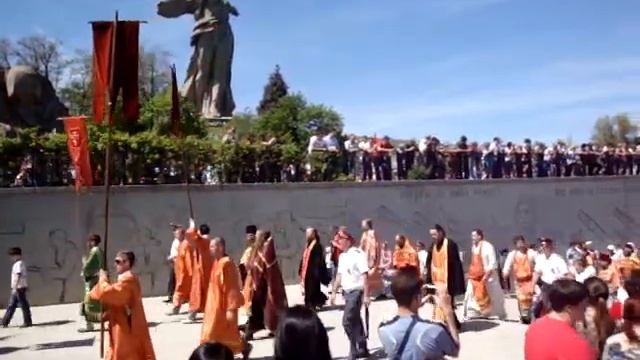 Крестный ход Волгоград 09.05.13 смотреть онлайн
