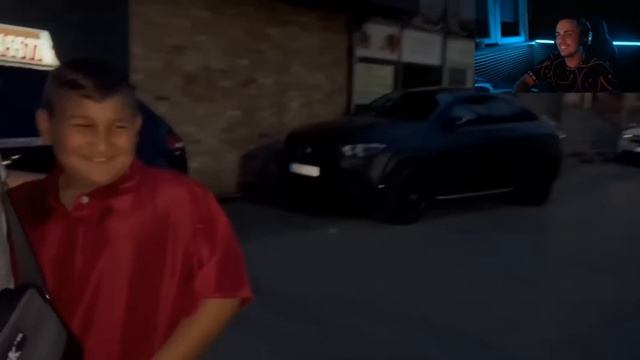 Guh reakcija na Simi-PROSLAVLJAMO GEDZIN 13. RODJENDAN! *zaplakao* смотреть онлайн