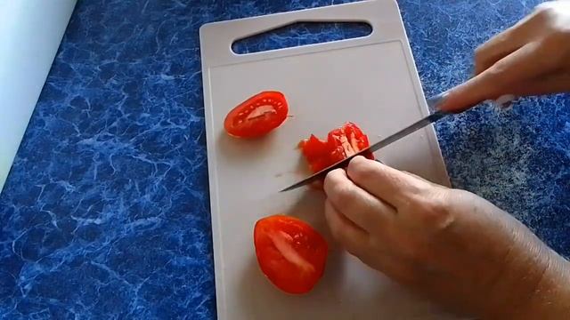 Салат с крабовыми палочками и сухариками смотреть онлайн