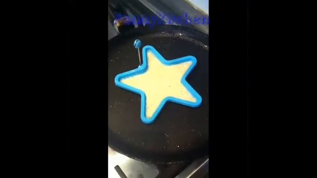 Завтрак с помощью силиконовой формы смотреть онлайн