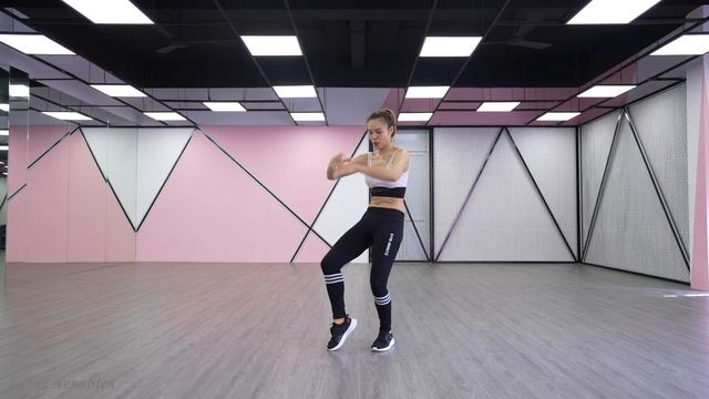 Tuyet Aerobics 211207