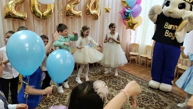 Сад 62 группа 6 Выпускной смотреть онлайн