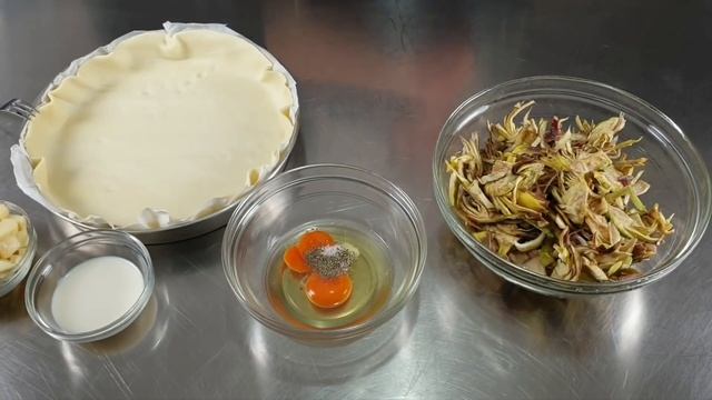 TORTA RUSTICA con CARCIOFI e SCAMORZA DI BUFALA APPASSITA⭐RITA CHEF. смотреть онлайн