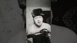 Фактор 2. А на балконе мы одни. 😎 Фанера 😁